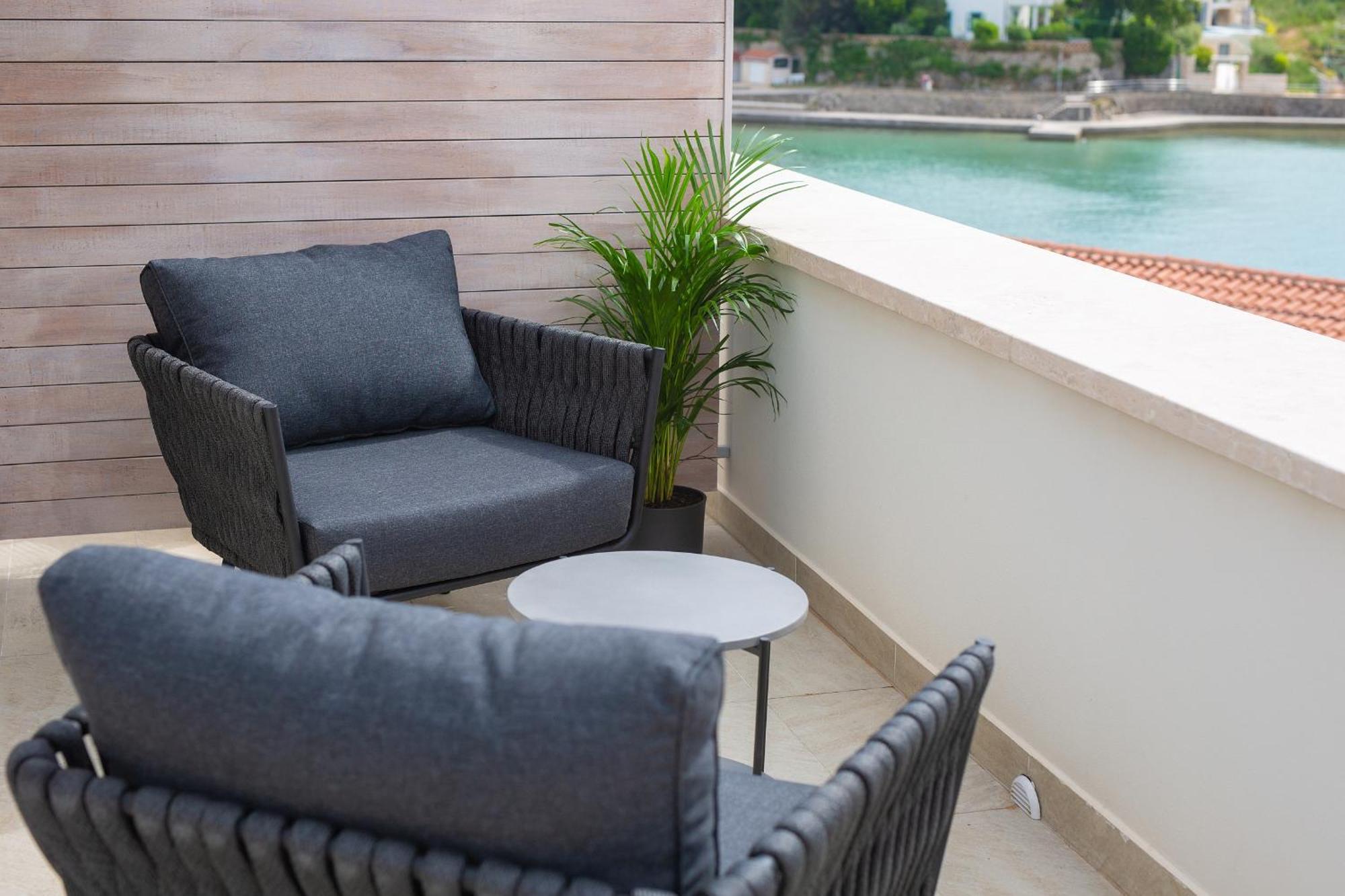Portella Rooms Krk Town Exterior foto